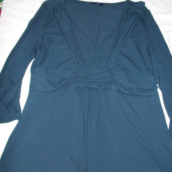 Reitman's navy blue 3/4 length sleeve top with ruching - Picture 2 of 2